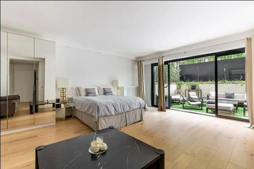 Apartament Passy/Ranelagh : Superbe Appartement Avec Terrasse Paryż